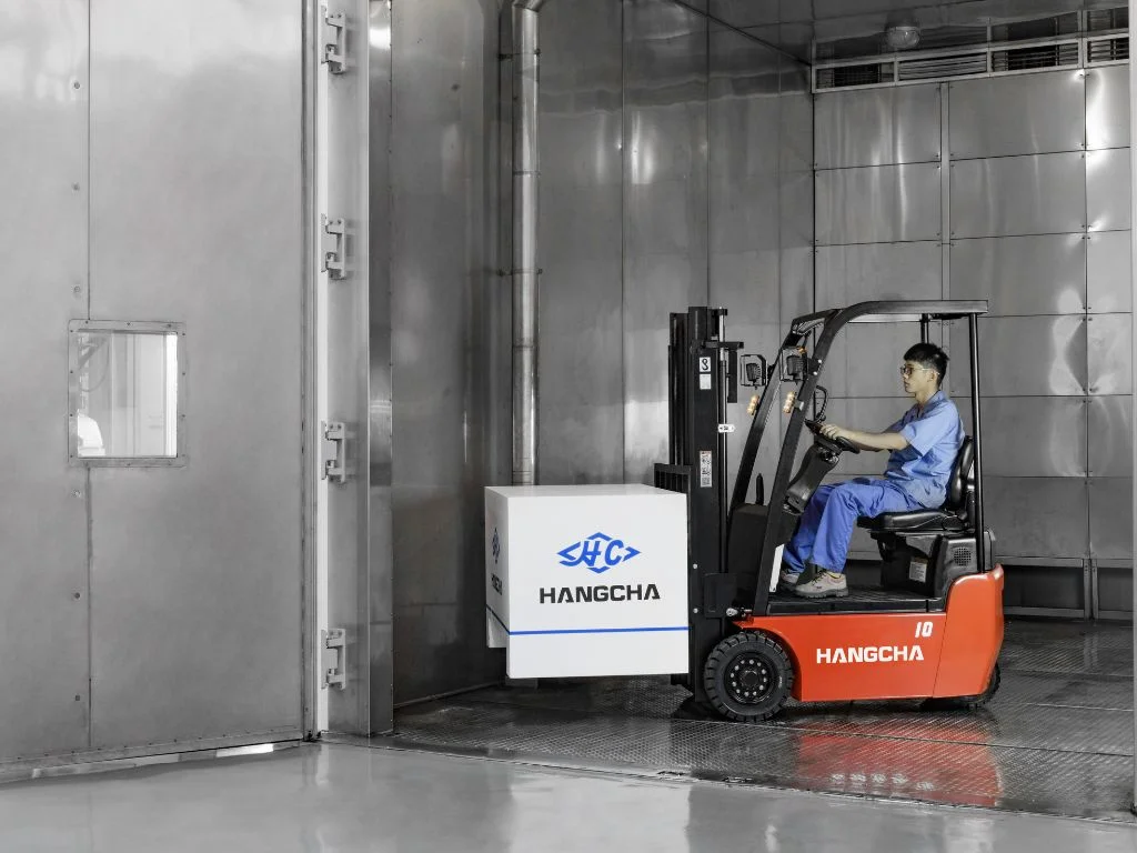 1-3t-1-5t-x-series-3-w-e-forklift-for-sale-9