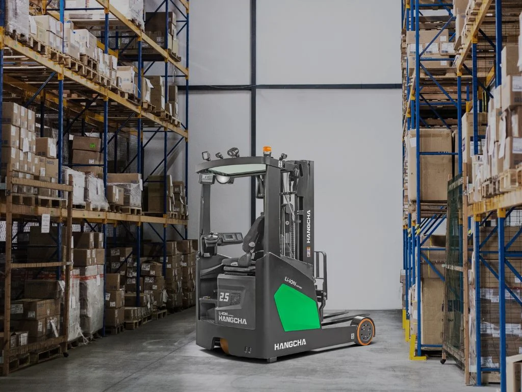 1-4t-2-5t-xc-series-reach-truck-forklift-for-sale-8