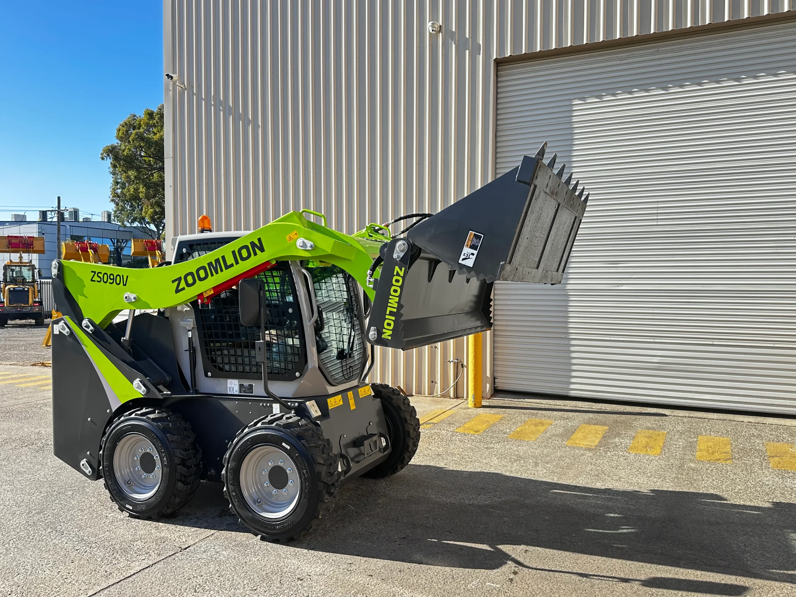 3-ton-skid-steer-for-sale12-scaled