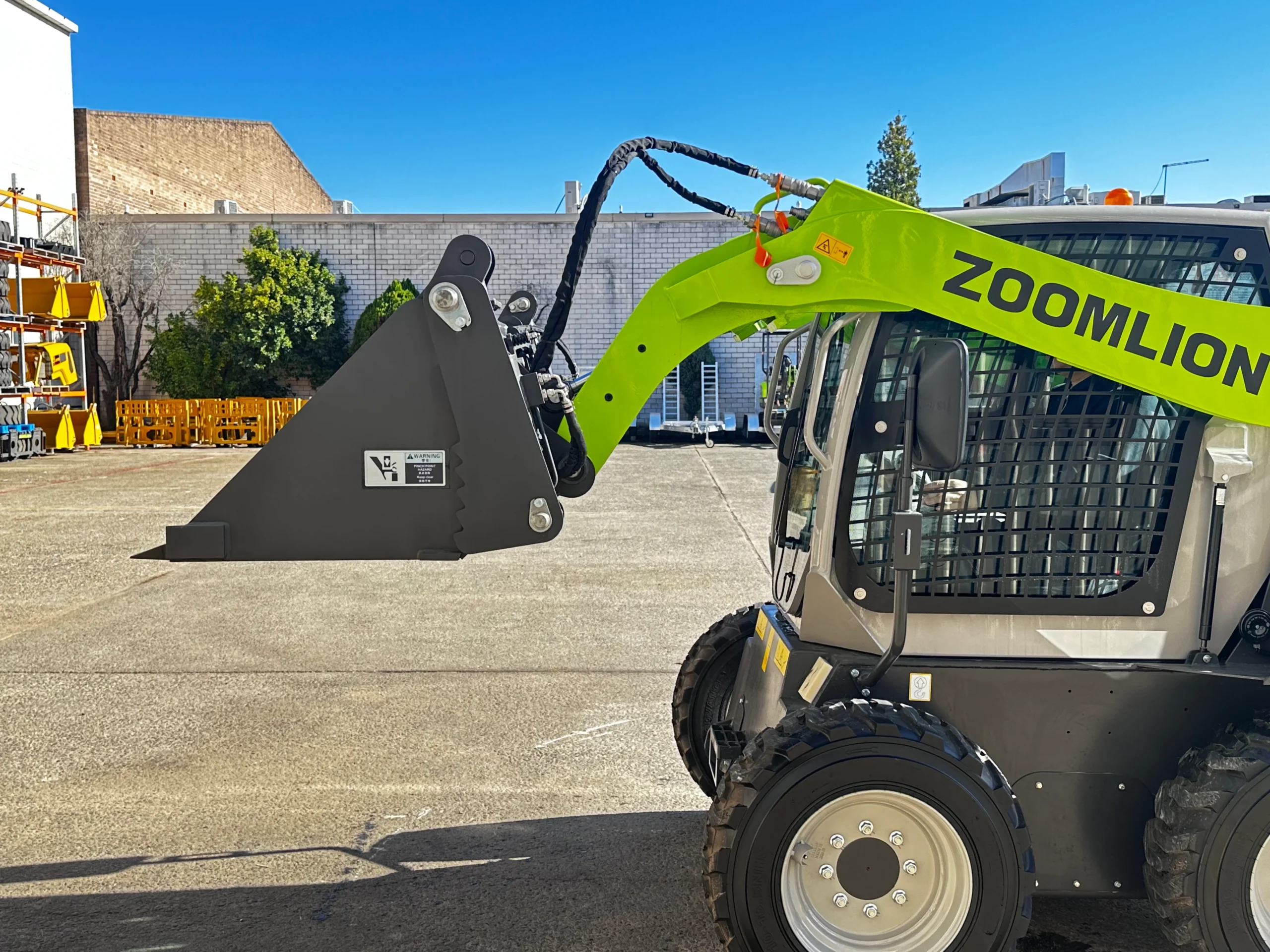 3-ton-skid-steer-for-sale17-scaled