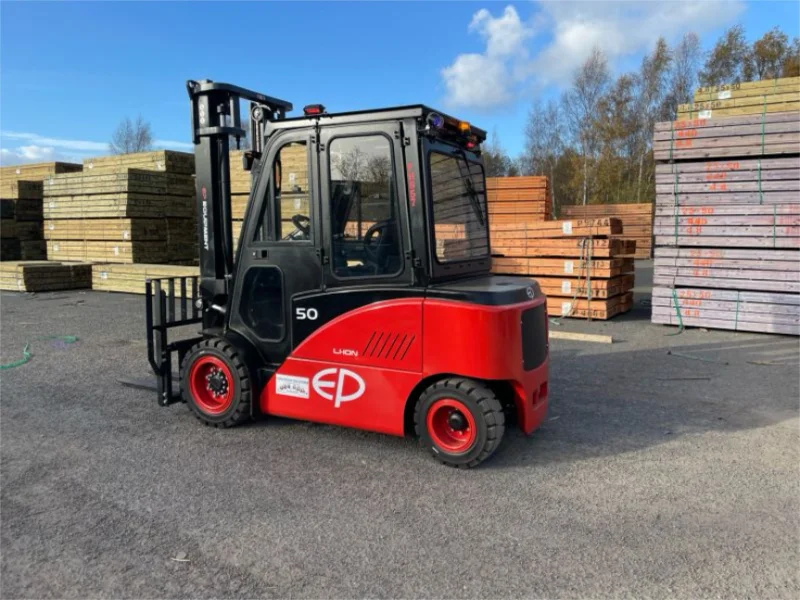 CPD50F8-5.0-ton-forklift-8