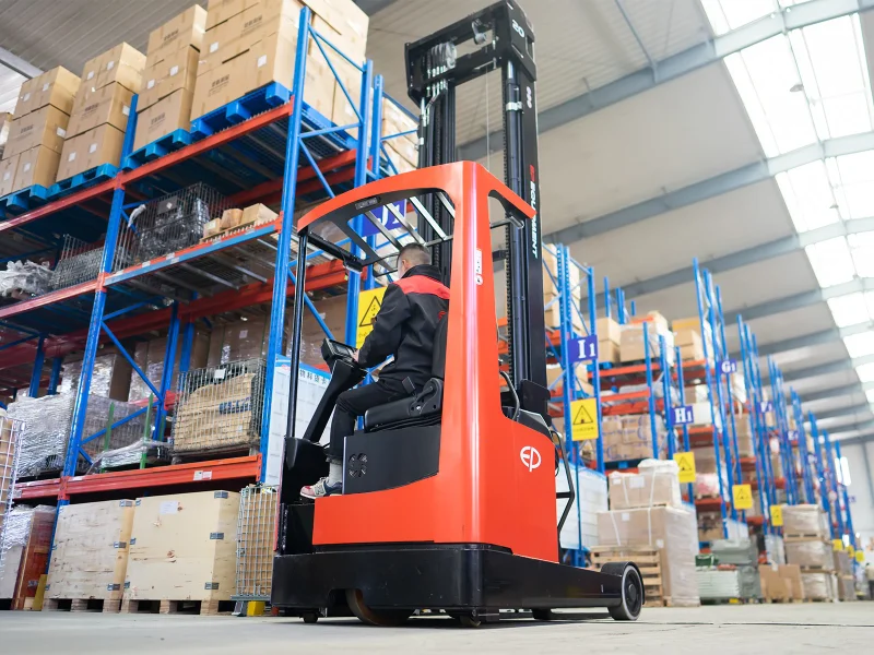 CQD20L-2.0-ton-reach-truck-2
