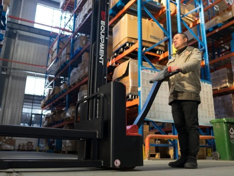 ES12-25DM-stacker-3