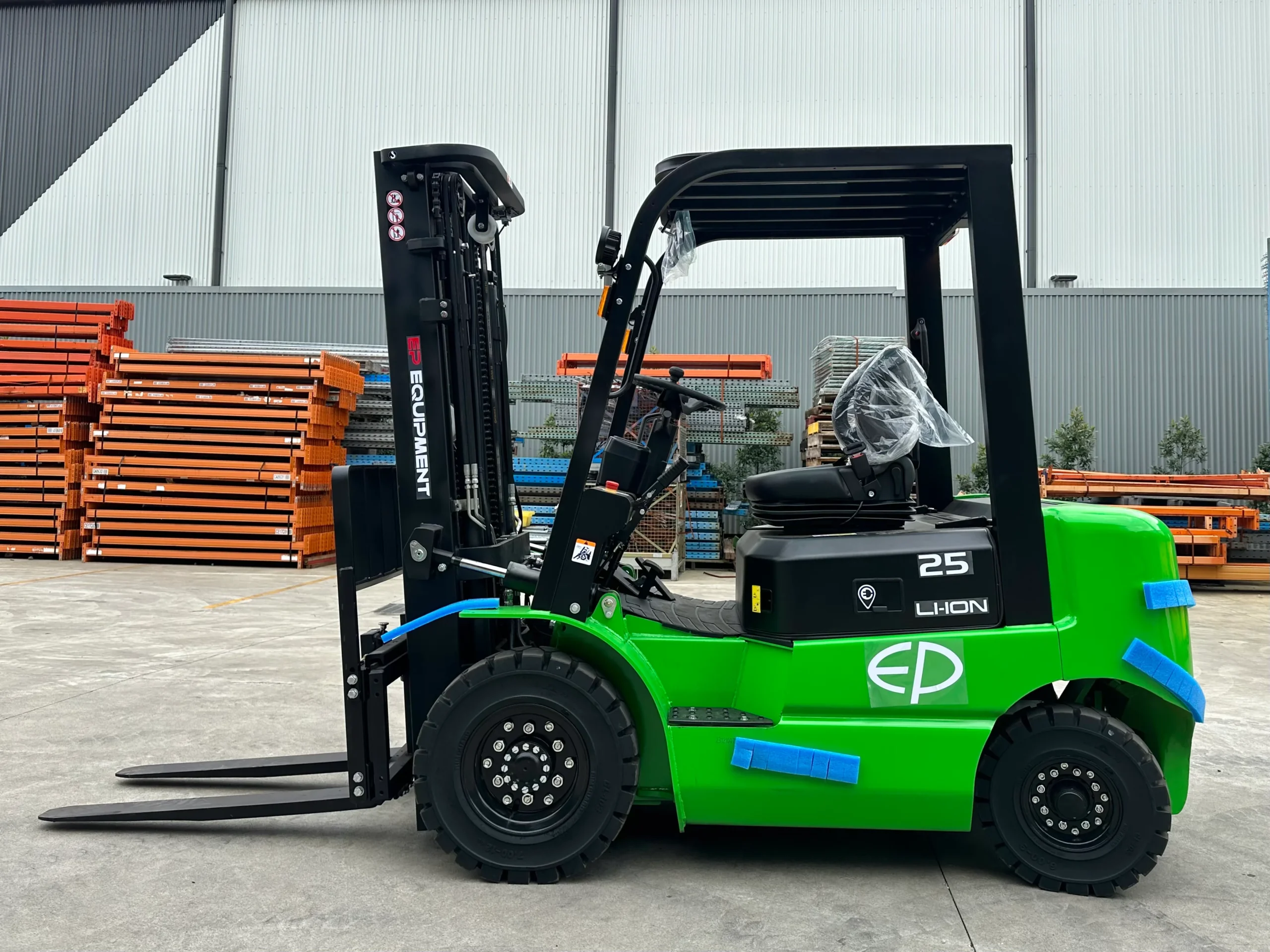 ICE251-forklift-3-scaled