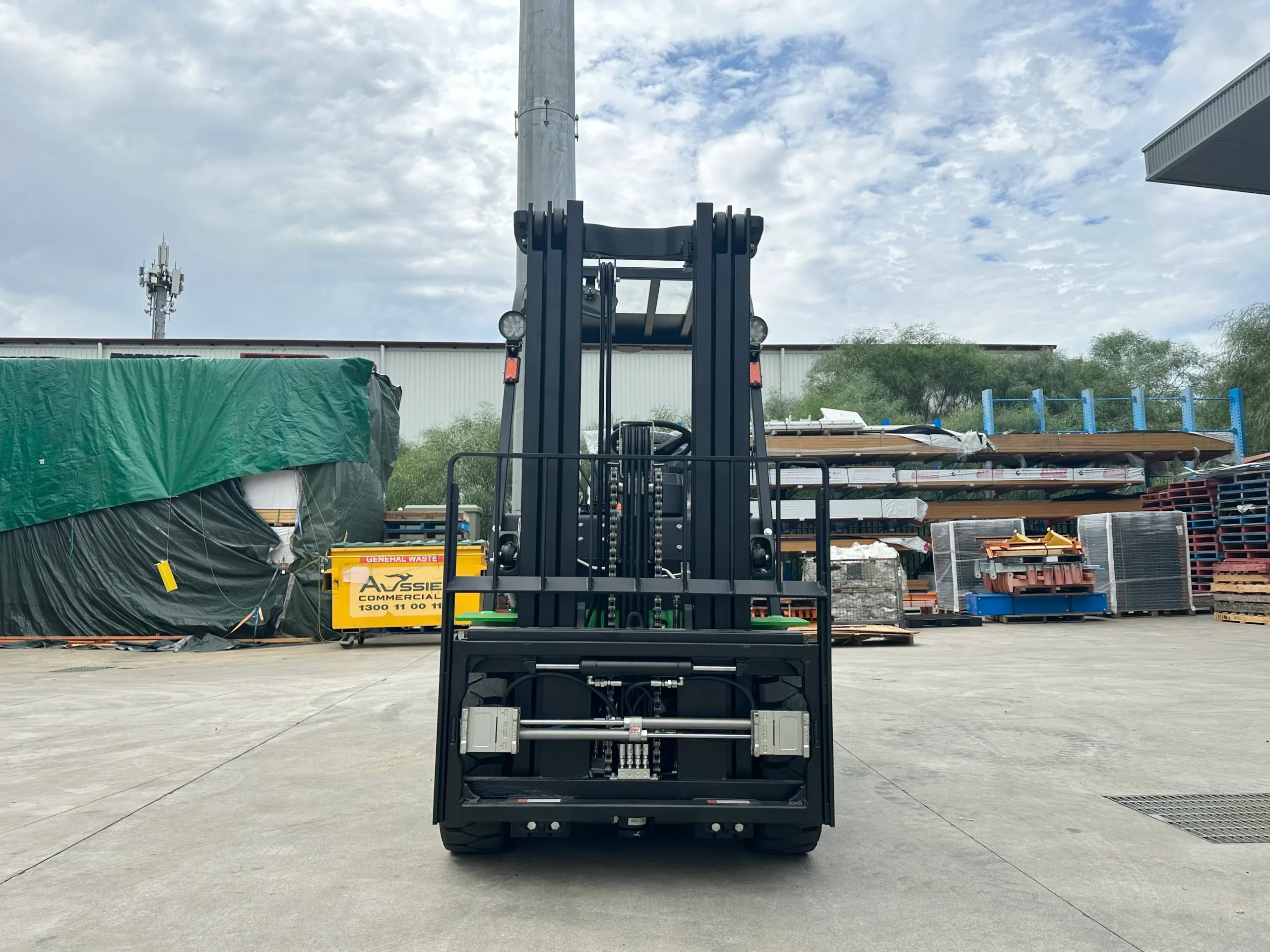 ICE351-forklift-mast-scaled