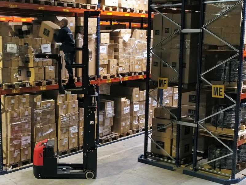 JX1-order-picker-3