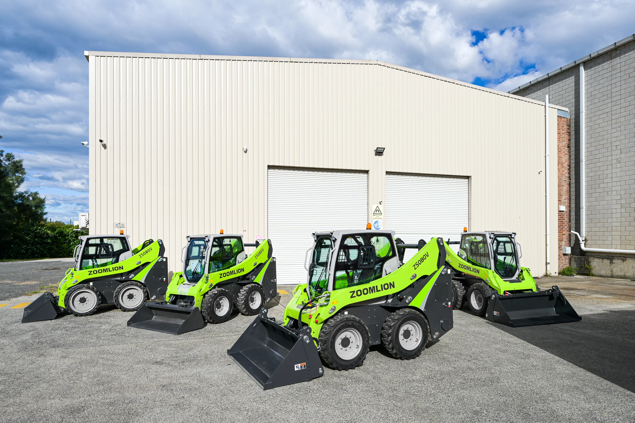 ZS080V-skid-steer-1