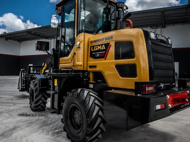 lm920-wheel-loader-for-sale-media-11-qy36bwbn9iy374pefnk1hz6whezoh3a59v3y61ax68