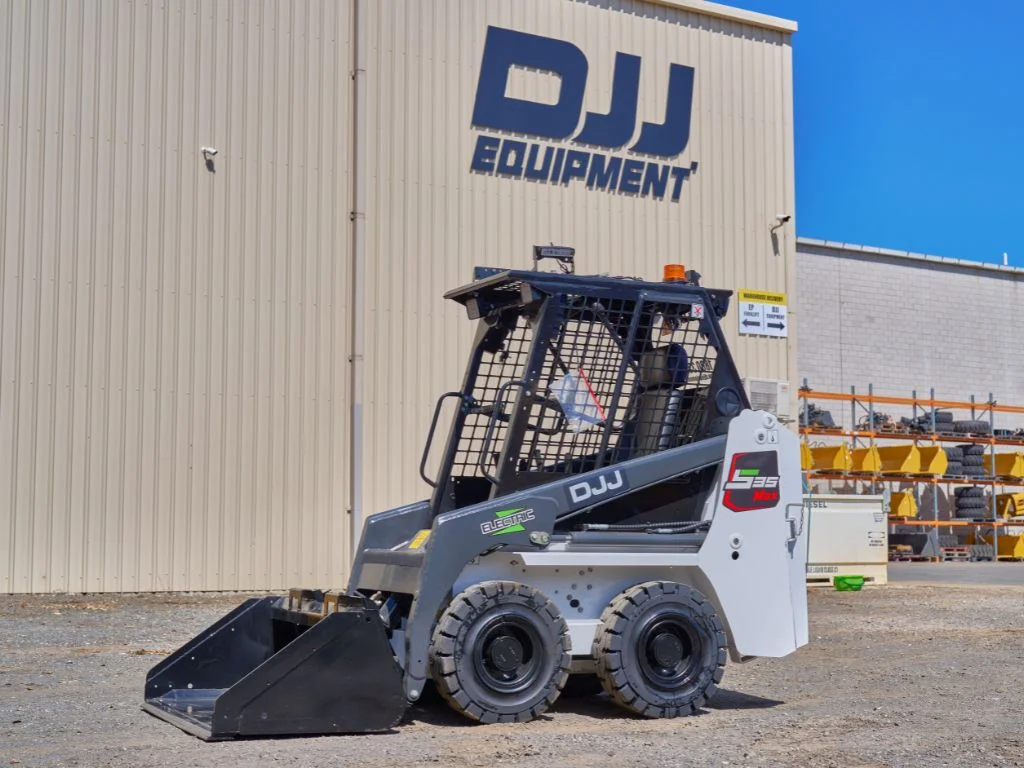 s35-pro-max-skid-steer-for-sale-10